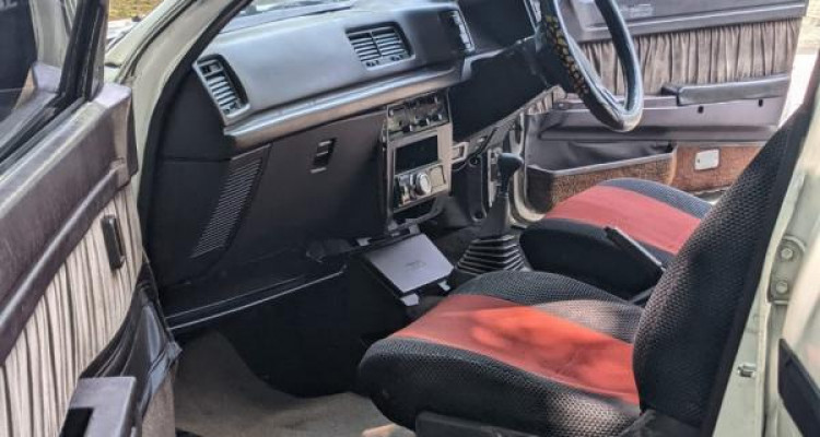 TOYOTA CORONA AT150 1987