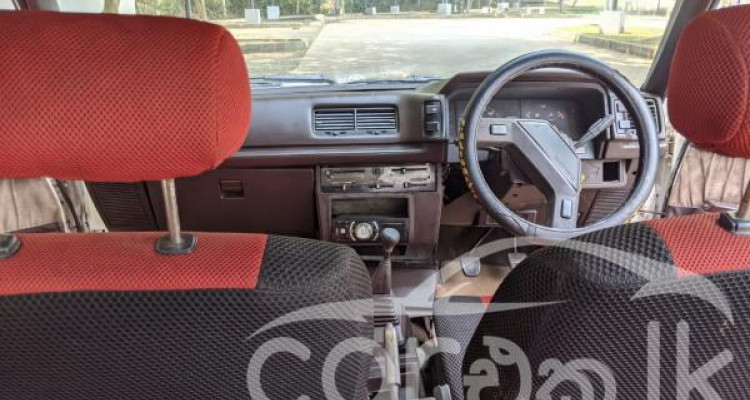 TOYOTA CORONA AT150 1987