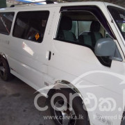 MAZDA BONGO 1987