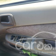 TOYOTA COROLLA 2001