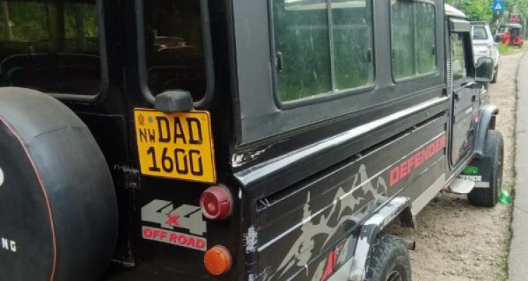 MAHINDRA BOLERO 2016