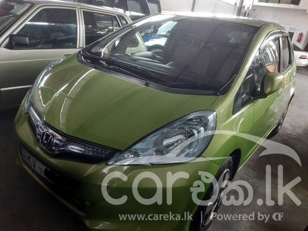 HONDA FIT GP1 2011