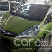 HONDA FIT GP1 2011