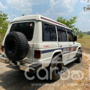 MITSUBISHI PAJERO 1987