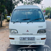 MITSUBISHI MINICAB 2003