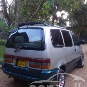 NISSAN SERENA 1992