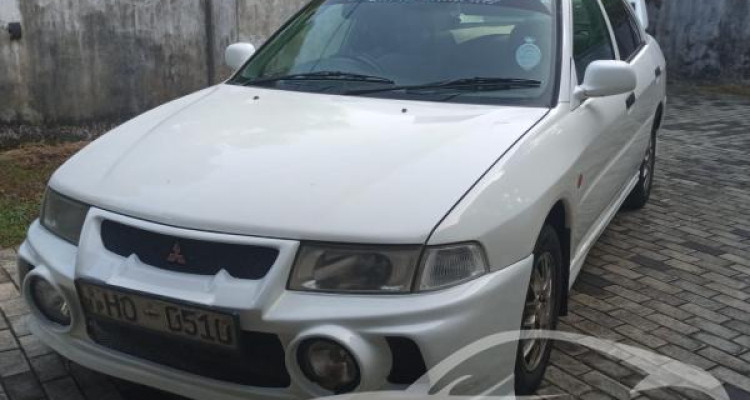 MITSUBISHI LANCER 2000