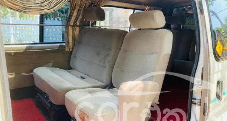 NISSAN CARAVAN 1994