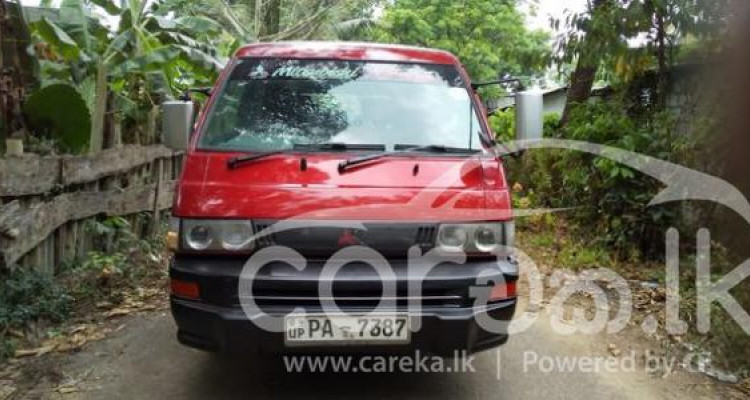 MITSUBISHI L300 2001