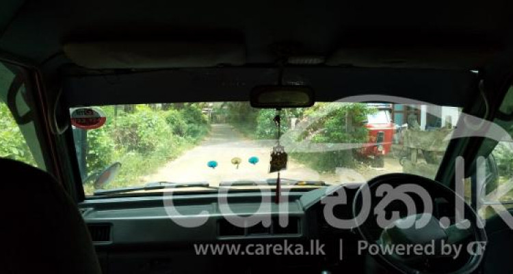 MITSUBISHI L300 2001