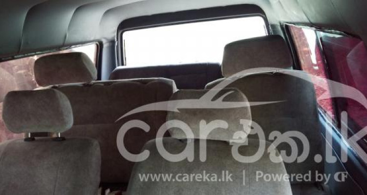 MITSUBISHI L300 2001