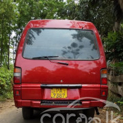 MITSUBISHI L300 2001