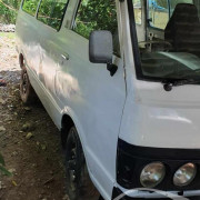 NISSAN CHERRY VANETTE 1985