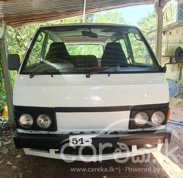 NISSAN CHERRY VANETTE 1985