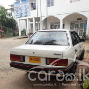 MAZDA FAMILIA 1987