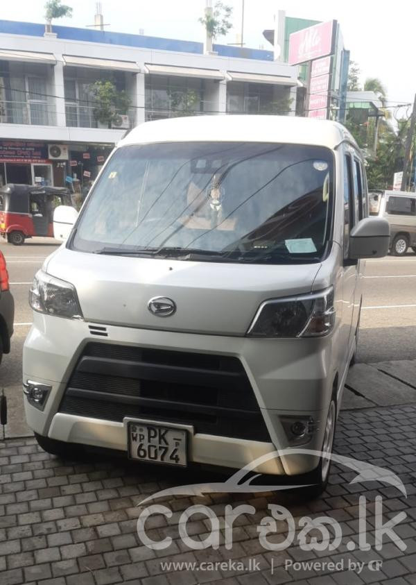 DAIHATSU HIJET 2019