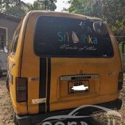 TOYOTA HIACE LH30 1980