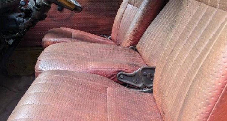 TOYOTA HIACE LH30 1980