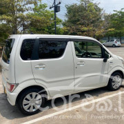 SUZUKI WAGON R 2017