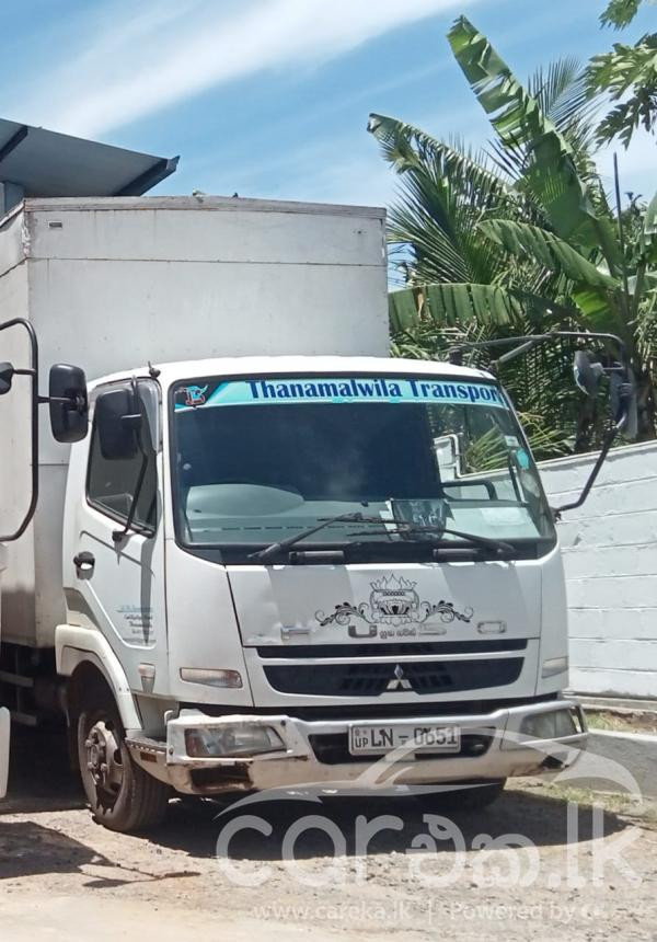 MITSUBISHI FUSO 2016