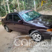 MAZDA FAMILIA 1993