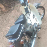 HONDA SUPER CUB 1990