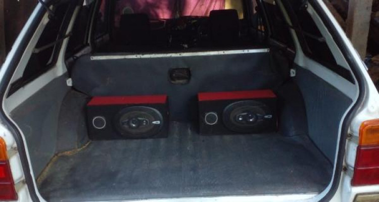 TOYOTA COROLLA KE72 1985