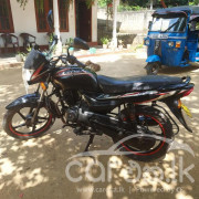 BAJAJ PLATINA 2016