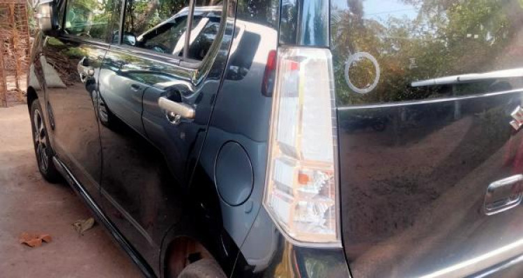 SUZUKI WAGON R 2014