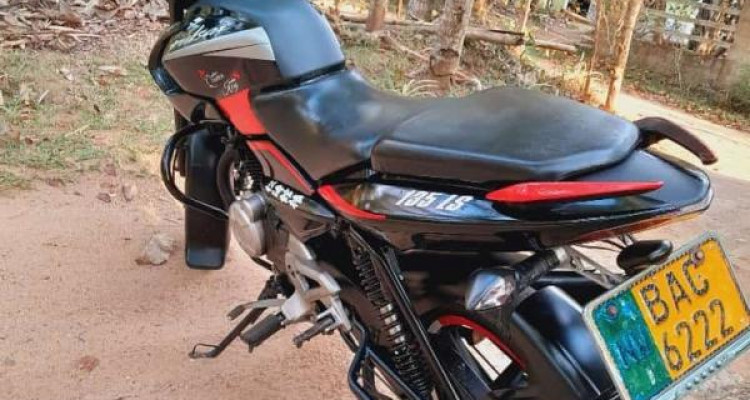 BAJAJ PULSAR 135 2012