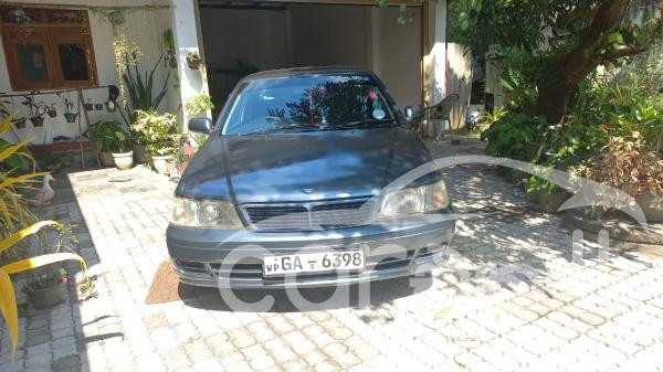 NISSAN BLUEBIRD SU14 2000