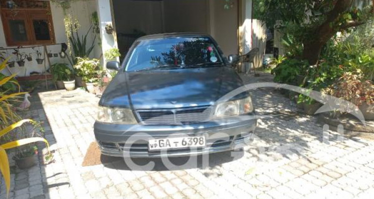 NISSAN BLUEBIRD SU14 2000