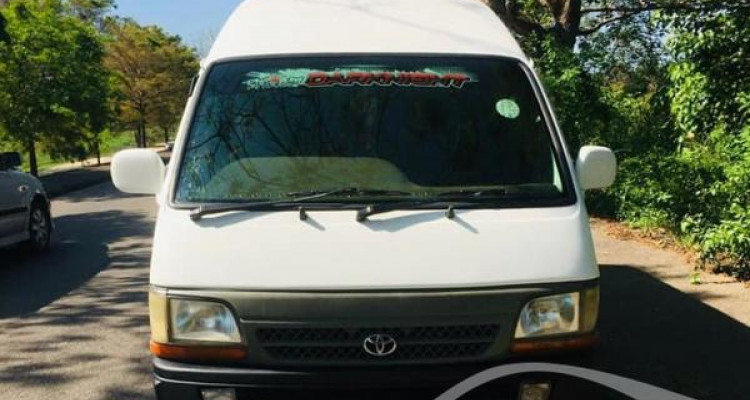 TOYOTA HIACE 1993