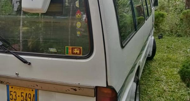 MAZDA BROWNY 1987