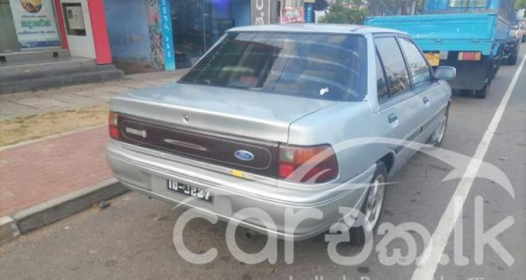 FORD LASER 1992