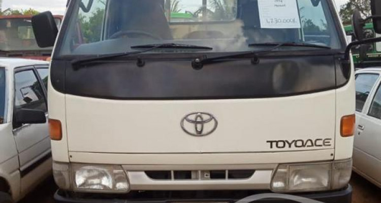 TOYOTA DYNA 1994