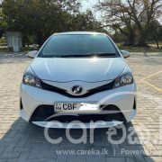 TOYOTA VITZ 2016