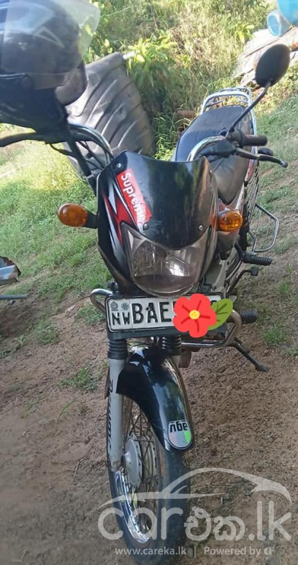 BAJAJ CT100 2012