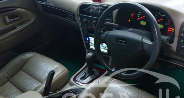 VOLVO S40 2002