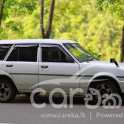 TOYOTA COROLLA DX WAGON KE72 1985