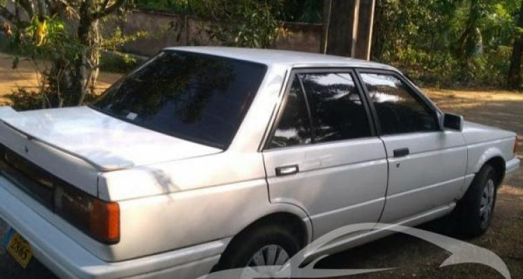 NISSAN SUNNY B12 1989