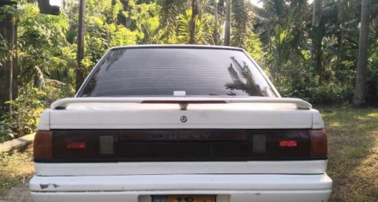 NISSAN SUNNY B12 1989