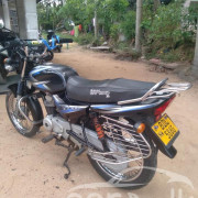 BAJAJ CT100 2015