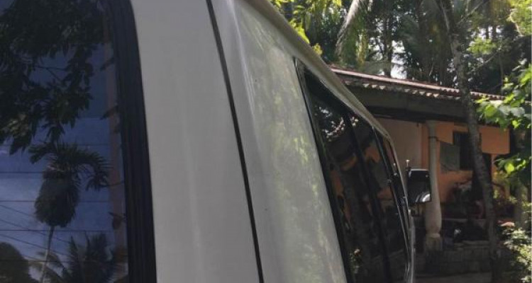TOYOTA HIACE LH61 1985