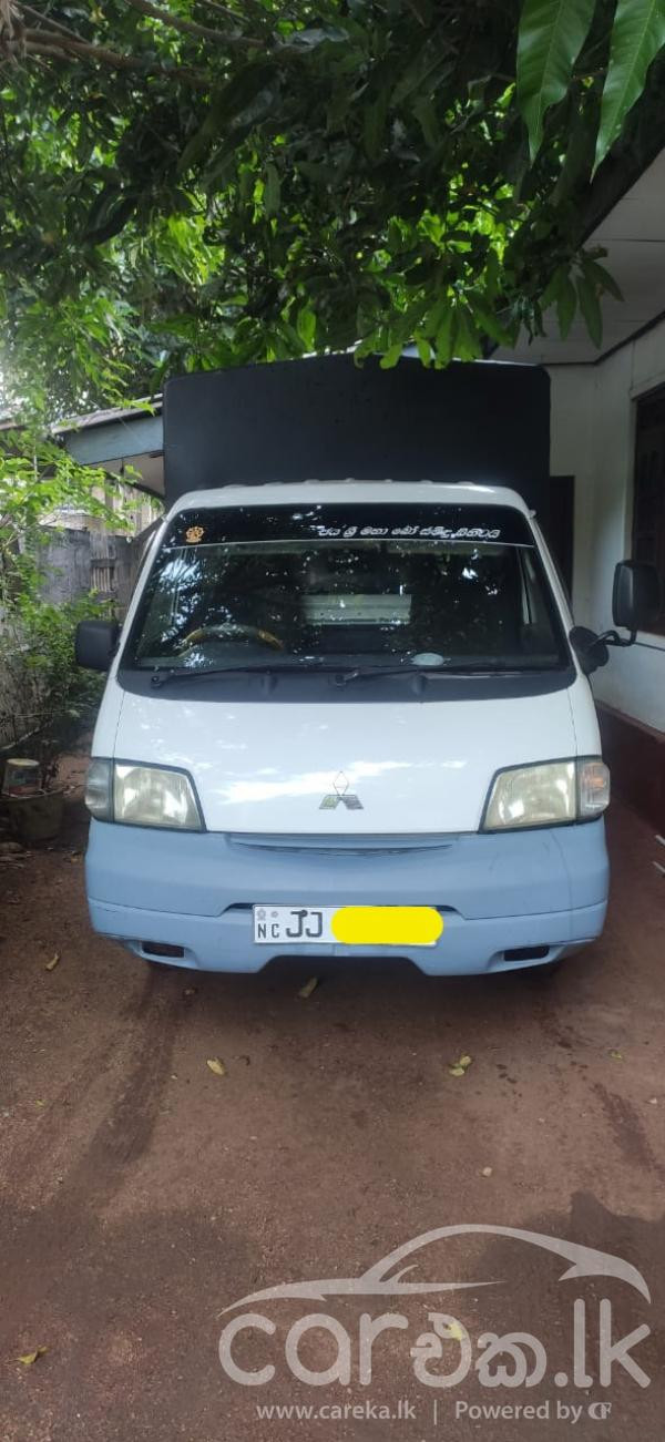 MAZDA BONGO BROWNY 2000