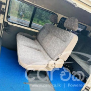 MAZDA BONGO 2001