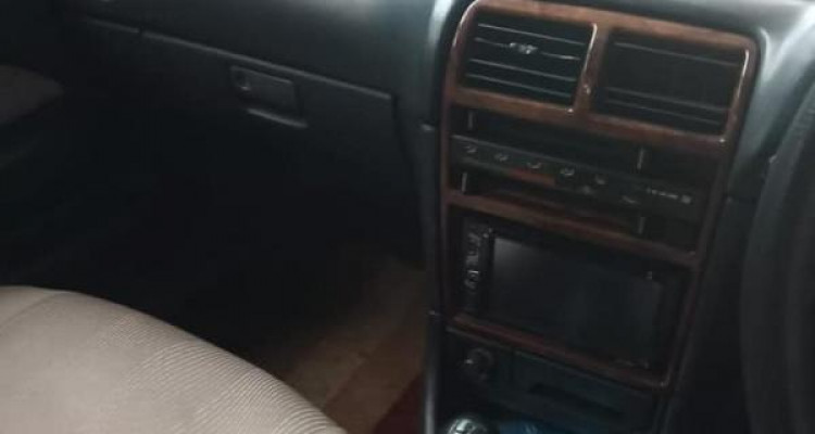 SUZUKI ESTEEM 2003