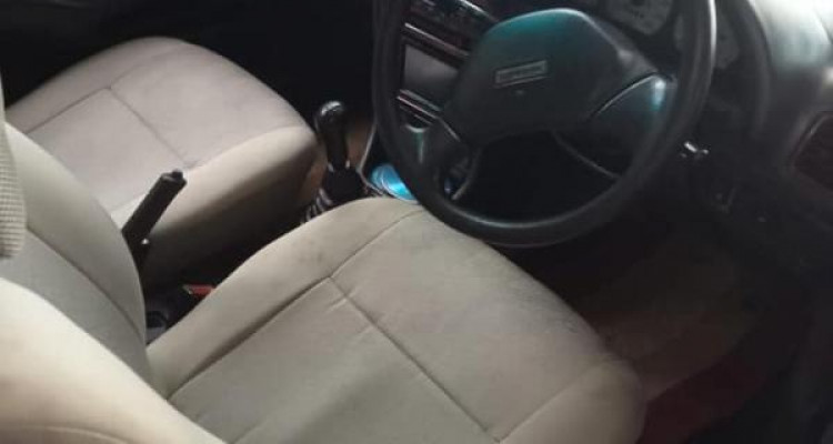 SUZUKI ESTEEM 2003