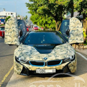 BMW I8 2016