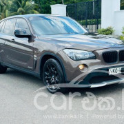 BMW X1 2011